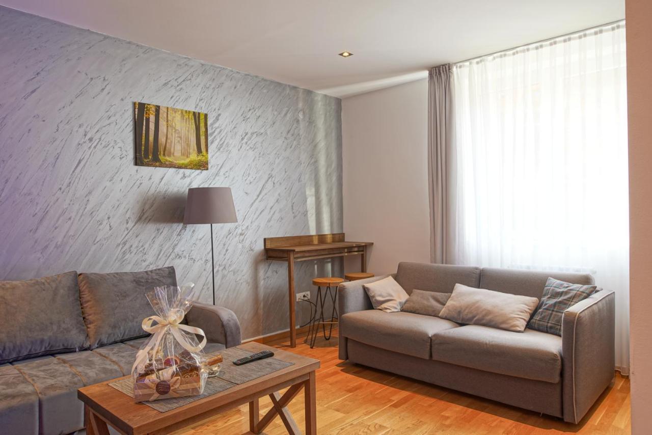 Feelstone Apartmani Brzece Exterior photo